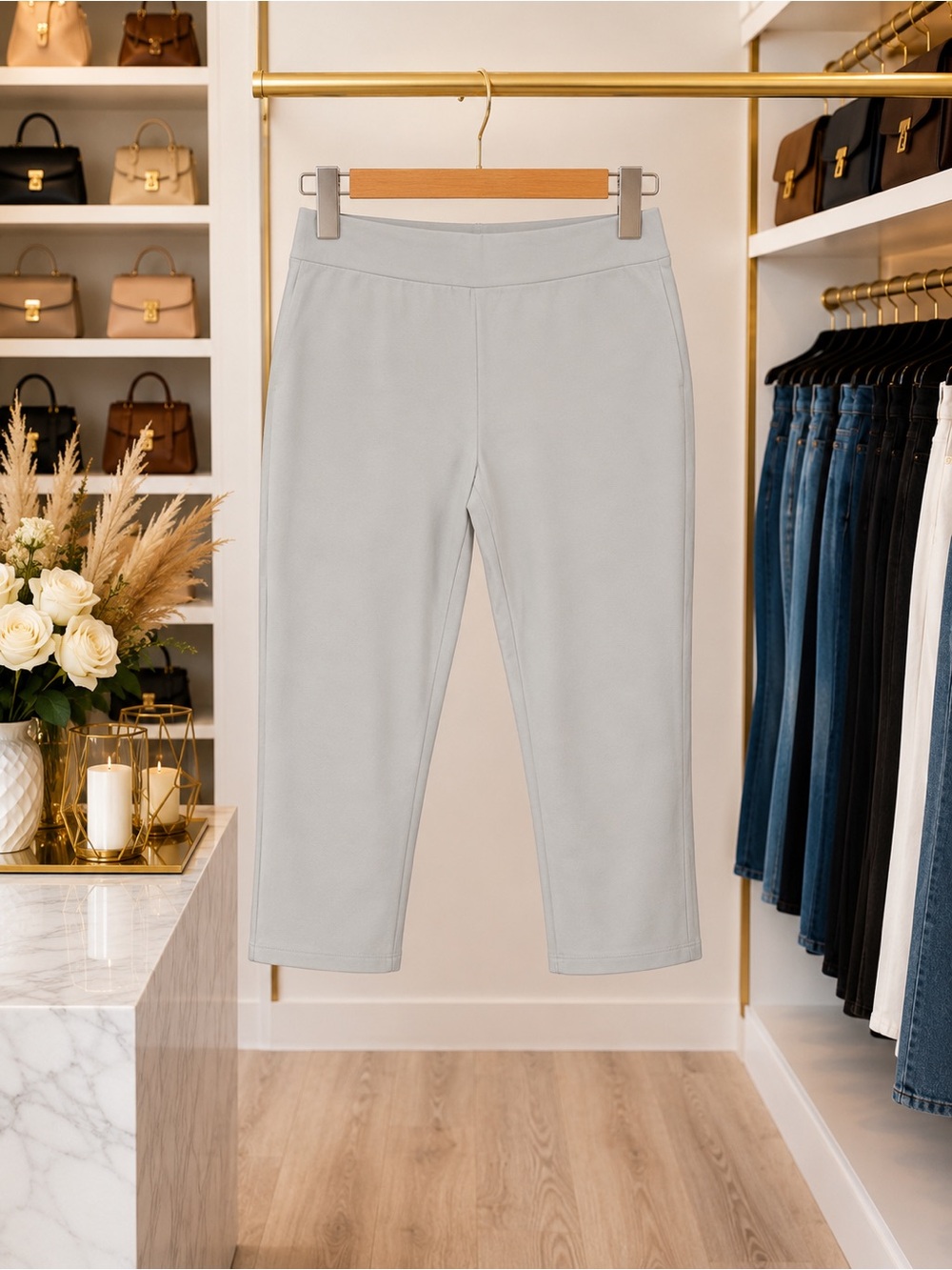 💥3/$50 Chico's Size 3 White Capri Length Stretch Pull-On Pants | L 16-18